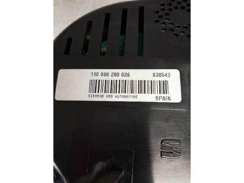 Recambio de cuadro instrumentos para seat leon (1p1) sport-up referencia OEM IAM 110080280026 1P0920823F 