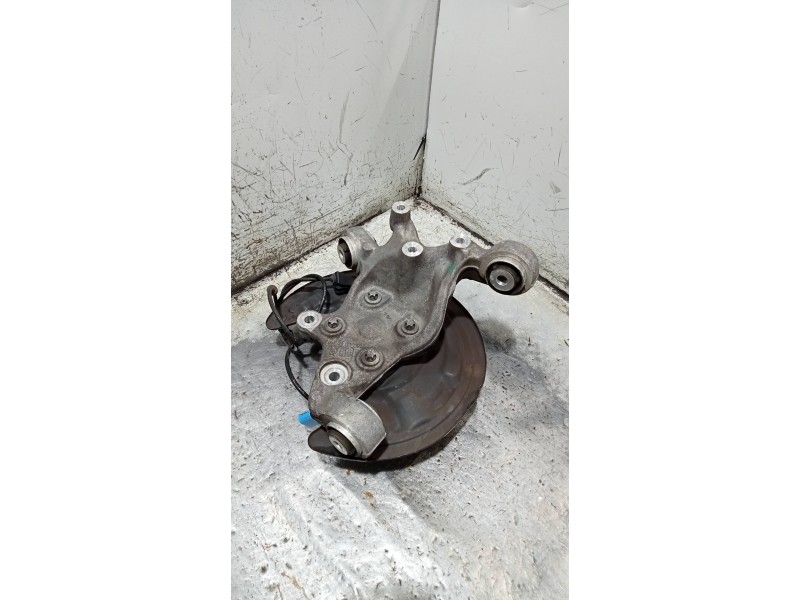 Recambio de mangueta trasera izquierda para mercedes clase gla (w156) gla 200 cdi (156.908) referencia OEM IAM 2460306  