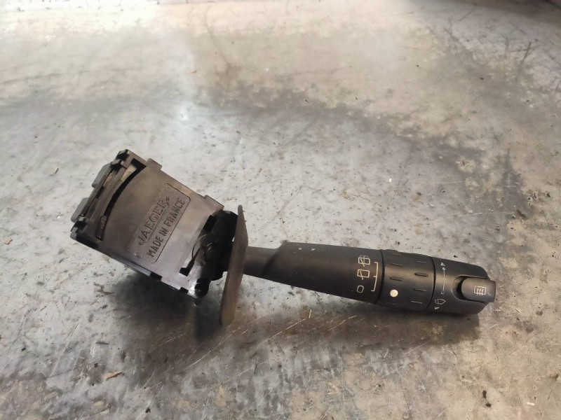 Recambio de mando limpia para citroen xantia berlina 2.0 hdi 90/110 attraction referencia OEM IAM 96247561ZL 34412001 