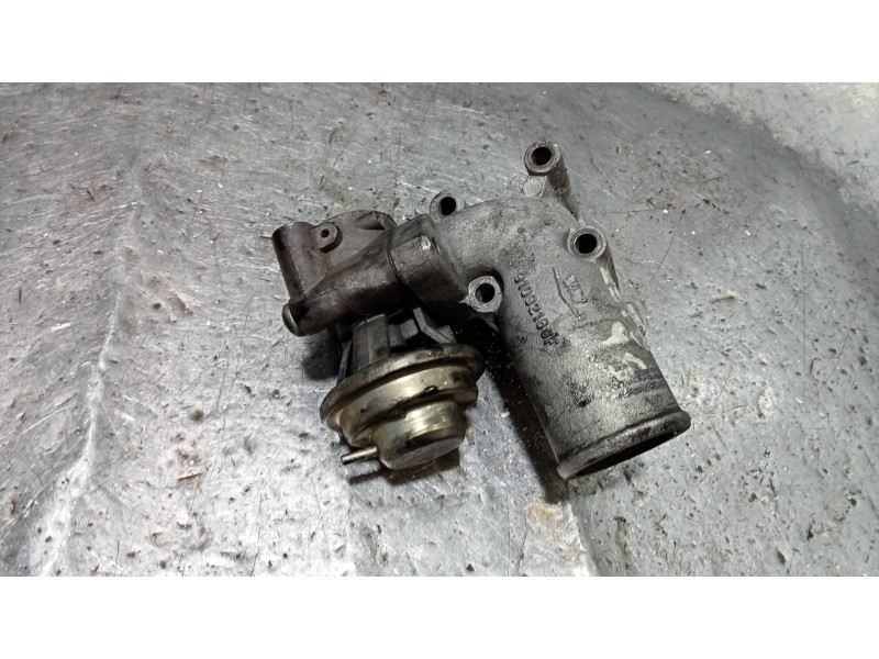 Recambio de valvula egr para jeep cherokee (j) 2.5 td referencia OEM IAM 91092160F   Recambio de valvula egr para jeep cherokee (j) 2.5 td referencia OEM IAM 91092160F