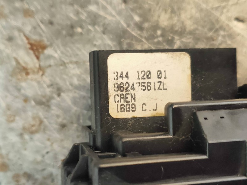 Recambio de mando limpia para citroen xantia berlina 2.0 hdi 90/110 attraction referencia OEM IAM 96247561ZL 34412001 