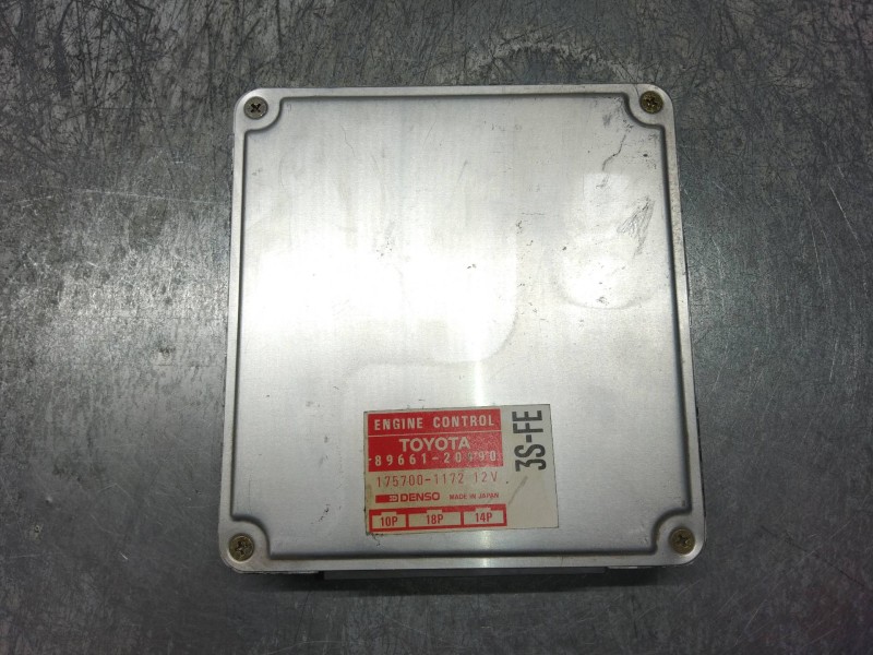 Recambio de centralita motor uce para toyota camry (v10) referencia OEM IAM 8966120490 1757001172 3SFE