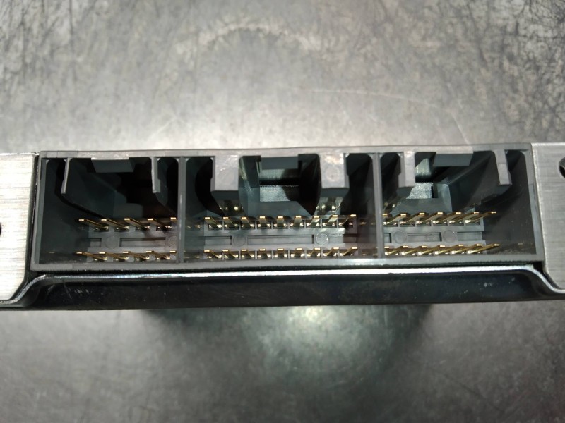 Recambio de centralita motor uce para toyota camry (v10) referencia OEM IAM 8966120490 1757001172 3SFE