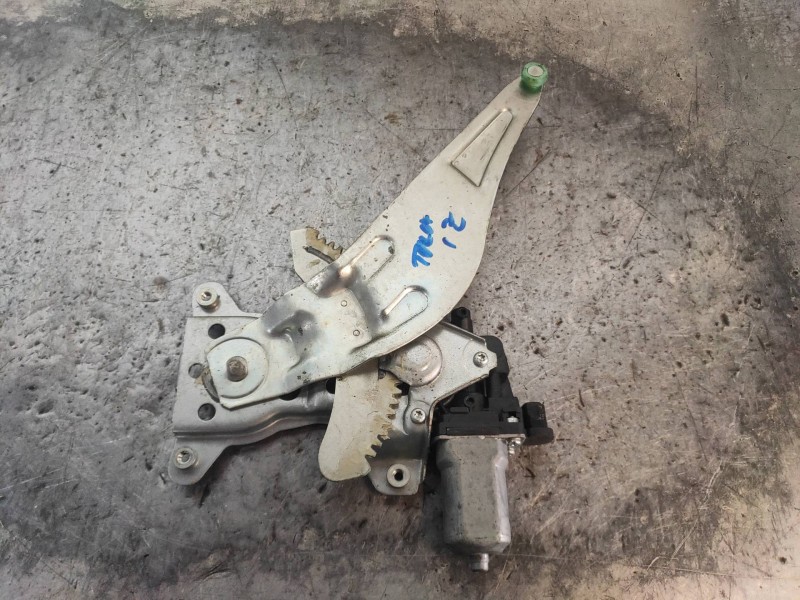 Recambio de elevalunas trasero izquierdo para suzuki sx4 rw (ey) gl referencia OEM IAM 2621004060 8356079J00 