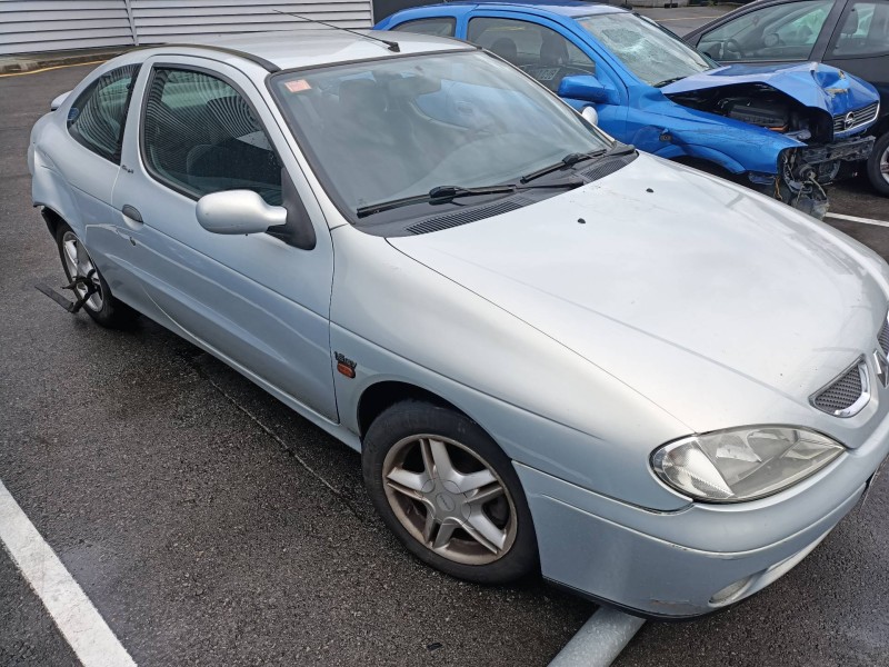 renault megane i coupe fase 2 (da..) del año 2001
