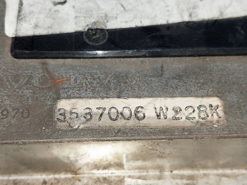 Recambio de mando calefaccion / aire acondicionado para volvo s40 berlina referencia OEM IAM 3537006W228K  