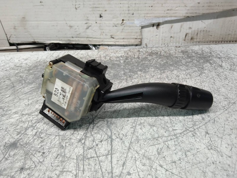 Recambio de mando luces para kia carnival ii 2.9 crdi lx referencia OEM IAM   