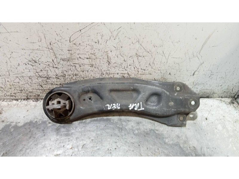 Recambio de brazo suspension superior trasero derecho para mercedes clase gla (w156) gla 200 cdi (156.908) referencia OEM IAM   