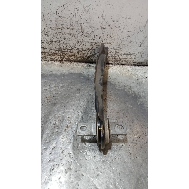 Recambio de brazo suspension superior trasero derecho para mercedes clase gla (w156) gla 200 cdi (156.908) referencia OEM IAM   