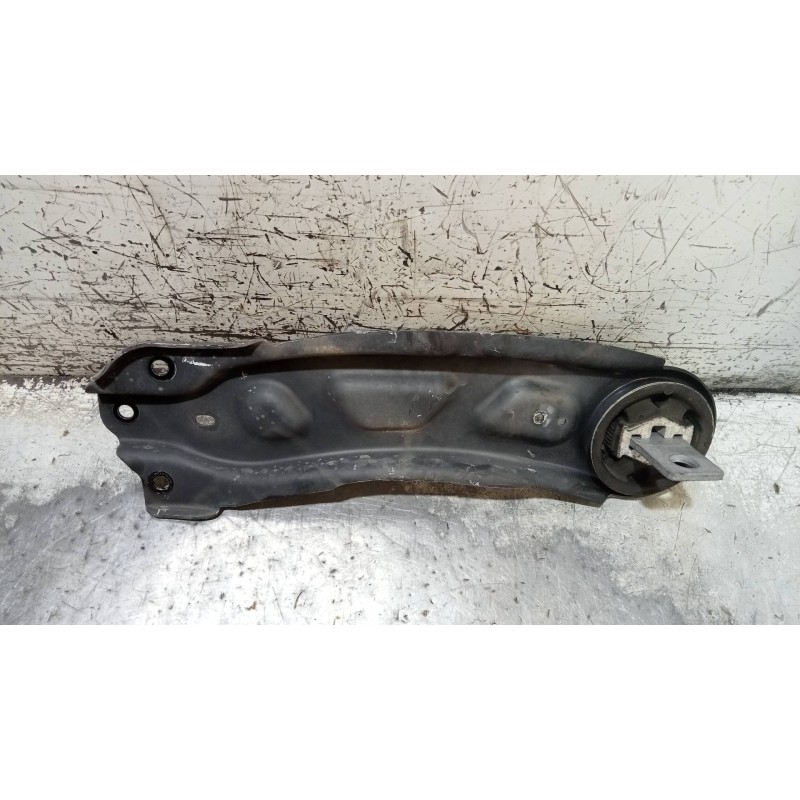 Recambio de brazo suspension superior trasero derecho para mercedes clase gla (w156) gla 200 cdi (156.908) referencia OEM IAM   