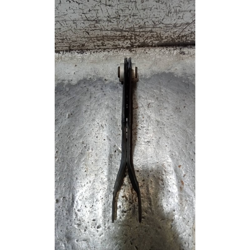 Recambio de brazo suspension superior trasero derecho para mercedes clase gla (w156) gla 200 cdi (156.908) referencia OEM IAM   