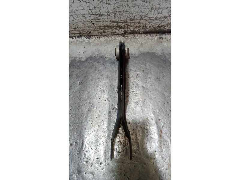 Recambio de brazo suspension superior trasero derecho para mercedes clase gla (w156) gla 200 cdi (156.908) referencia OEM IAM   