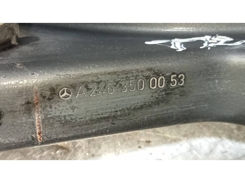 Recambio de brazo suspension superior trasero izquierdo para mercedes clase gla (w156) gla 200 cdi (156.908) referencia OEM IAM 