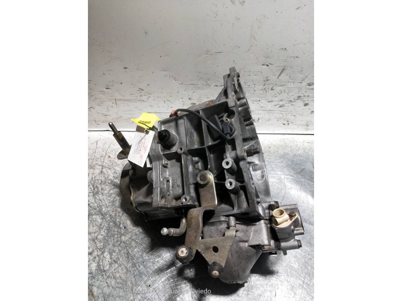 Recambio de caja cambios para peugeot 605 2.0 referencia OEM IAM 20TA02 5921152B 