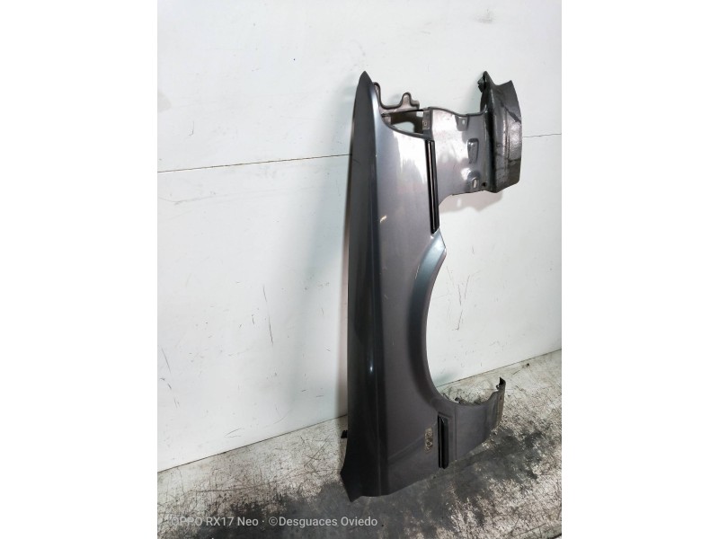 Recambio de aleta delantera derecha para toyota camry (v10) referencia OEM IAM   