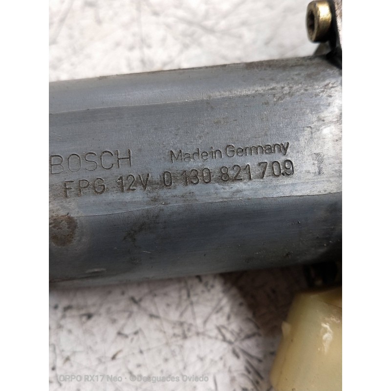 Recambio de elevalunas delantero derecho para mercedes clase c (w202) berlina 250 td (202.128) referencia OEM IAM 0130821709 W20