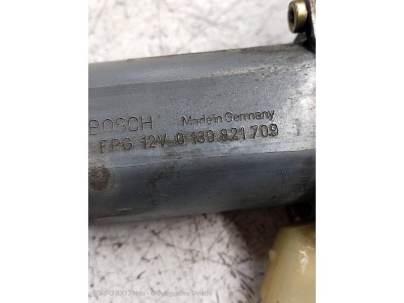 Recambio de elevalunas delantero derecho para mercedes clase c (w202) berlina 250 td (202.128) referencia OEM IAM 0130821709 W20