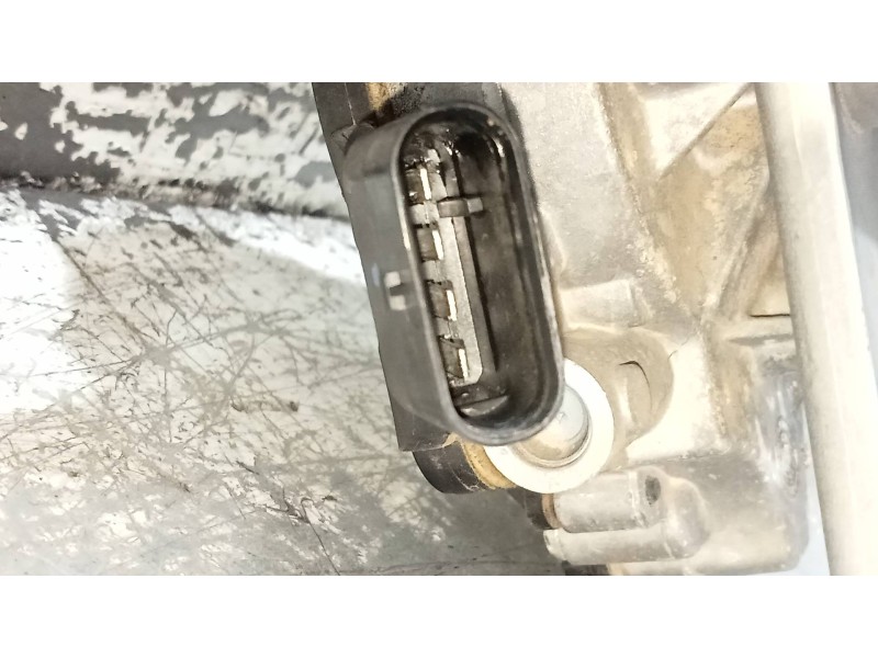 Recambio de motor limpia delantero para mercedes clase gla (w156) gla 200 cdi (156.908) referencia OEM IAM W000027118 A176906180