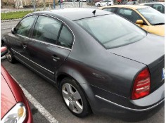 skoda superb (3u4) del año 2002 2