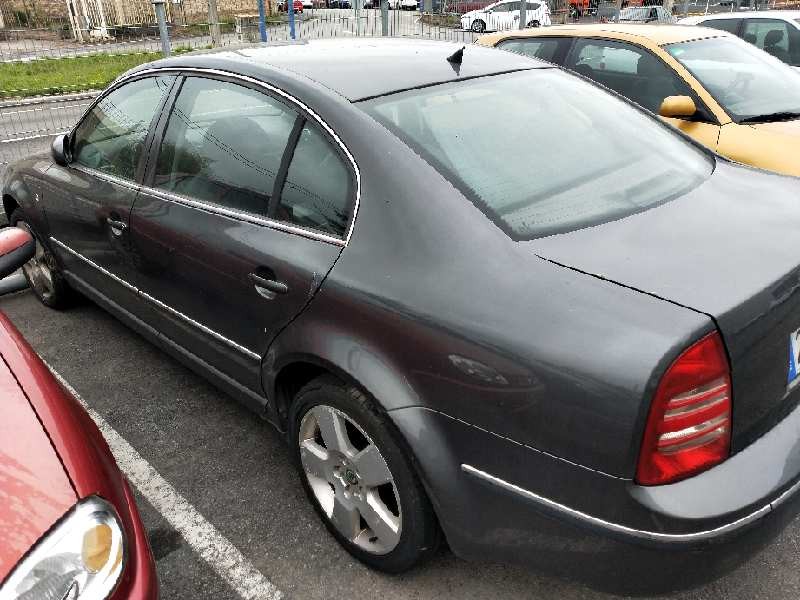 skoda superb (3u4) del año 2002