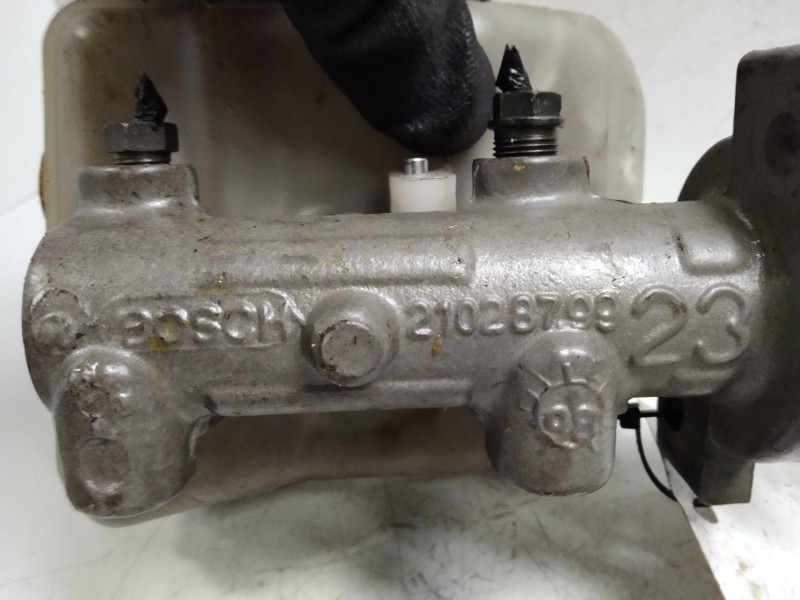 Recambio de bomba freno para citroen xsara coupe 2.0 vts referencia OEM IAM 21028799  