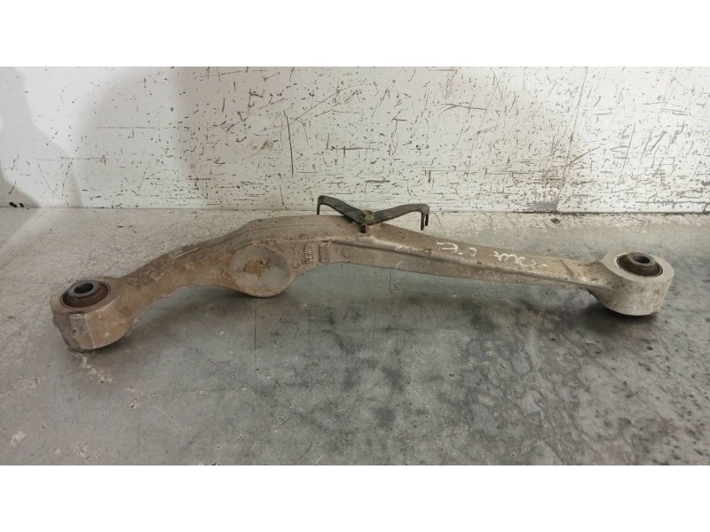 Recambio de brazo suspension inferior trasero izquierdo para nissan x-trail (t31) le referencia OEM IAM   