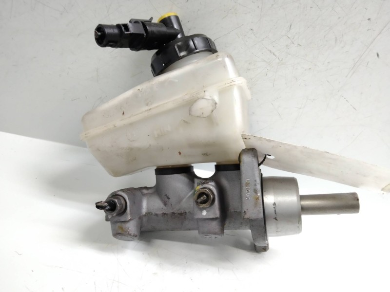 Recambio de bomba freno para dacia logan 1.6 cat referencia OEM IAM   