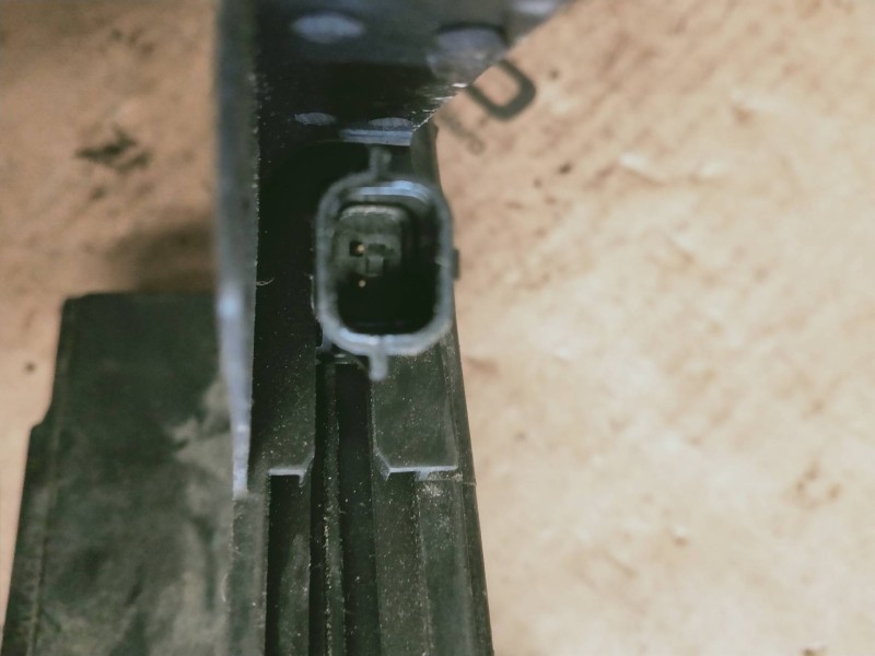 Recambio de motor cierre centralizado delantero derecho para dacia sandero stepway referencia OEM IAM   5P