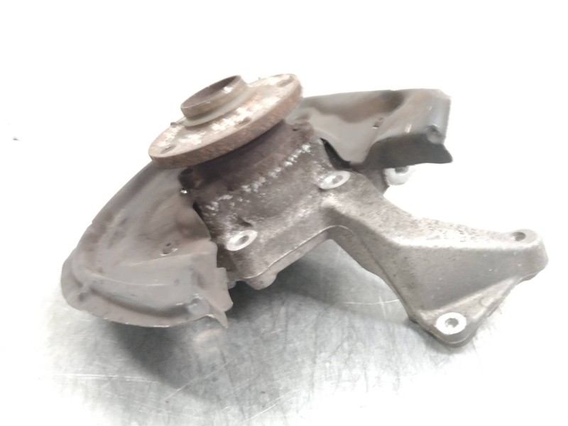 Recambio de mangueta trasera izquierda para volkswagen passat variant (3c5) 2.0 tdi referencia OEM IAM   