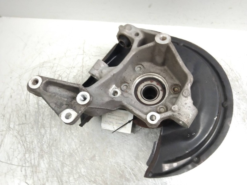 Recambio de mangueta trasera izquierda para volkswagen passat variant (3c5) 2.0 tdi referencia OEM IAM   