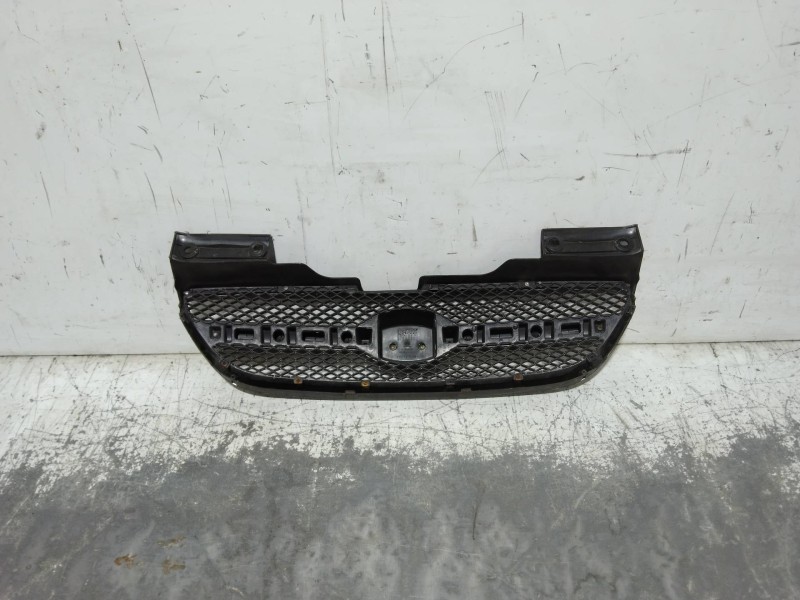 Recambio de rejilla delantera para hyundai getz (tb) 1.5 crdi referencia OEM IAM   