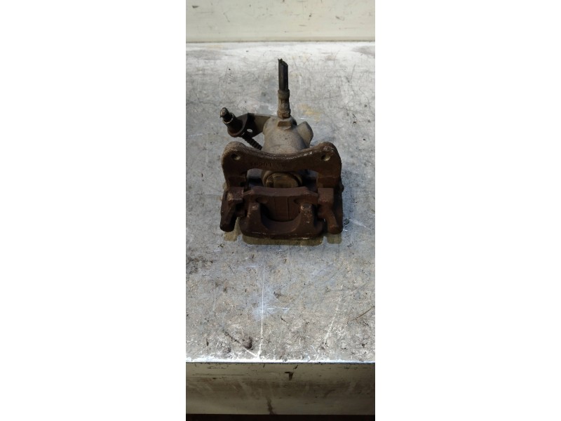 Recambio de pinza freno trasera derecha para audi 100 berlina (c4) básico referencia OEM IAM   