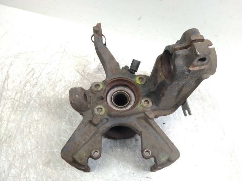 Recambio de mangueta delantera izquierda para volkswagen golf v berlina (1k1) 1.6 16v fsi referencia OEM IAM   