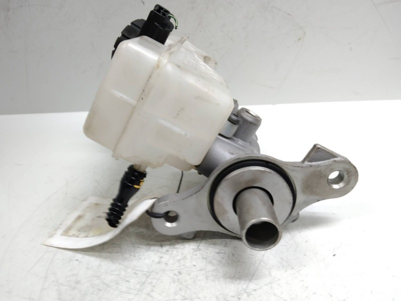 Recambio de bomba freno para dacia sandero 1.5 dci diesel fap cat referencia OEM IAM   