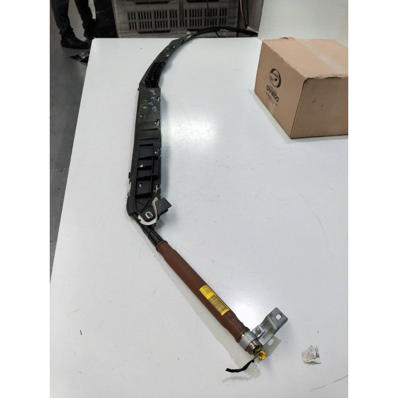 Recambio de airbag cortina delantero derecho para opel astra gtc 1.6 16v referencia OEM IAM 24451352  