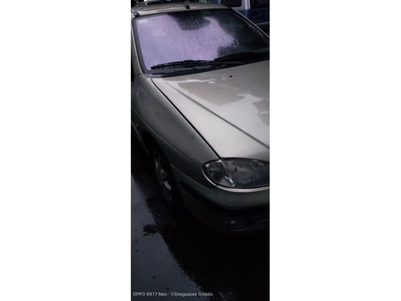 renault megane i fase 2 berlina (ba0) del año 2001