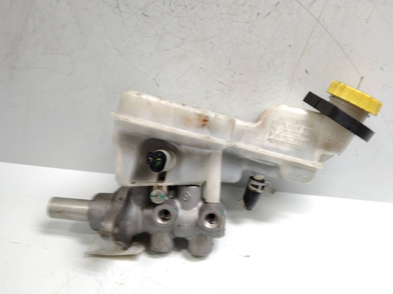 Recambio de bomba freno para dodge caliber 2.0 16v crd cat referencia OEM IAM 8A6145 D3980003  Recambio de bomba freno para dodge caliber 2.0 16v crd cat referencia OEM IAM 8A6145 D3980003