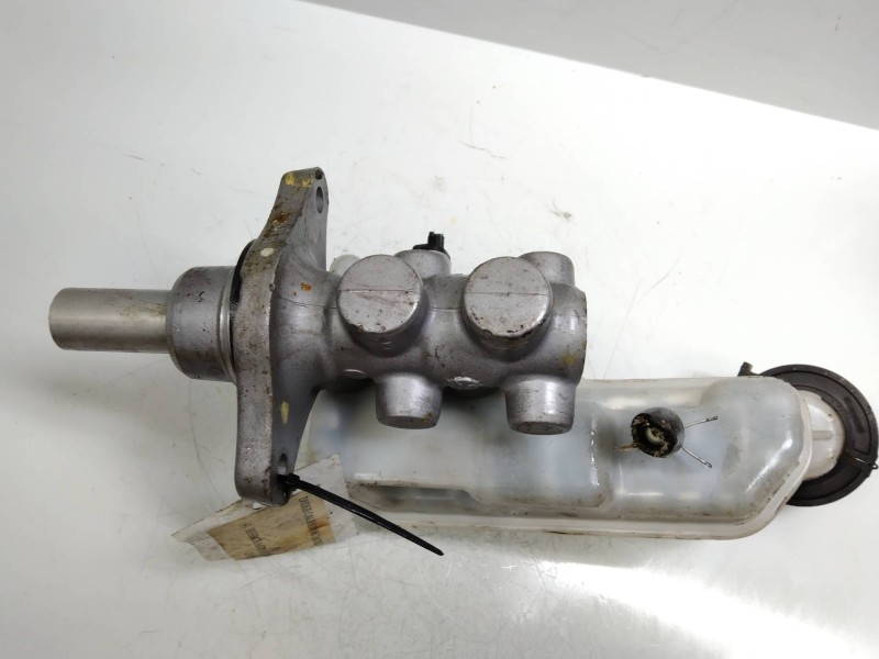 Recambio de bomba freno para dodge caliber 2.0 16v crd cat referencia OEM IAM 8A6145 D3980003  Recambio de bomba freno para dodge caliber 2.0 16v crd cat referencia OEM IAM 8A6145 D3980003