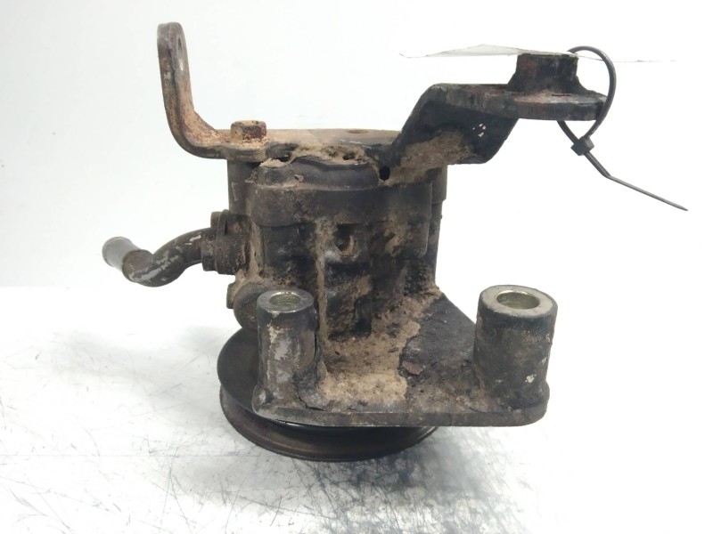 Recambio de bomba direccion para nissan np300 pick-up (lcd22) 2.5 16v turbodiesel cat referencia OEM IAM   