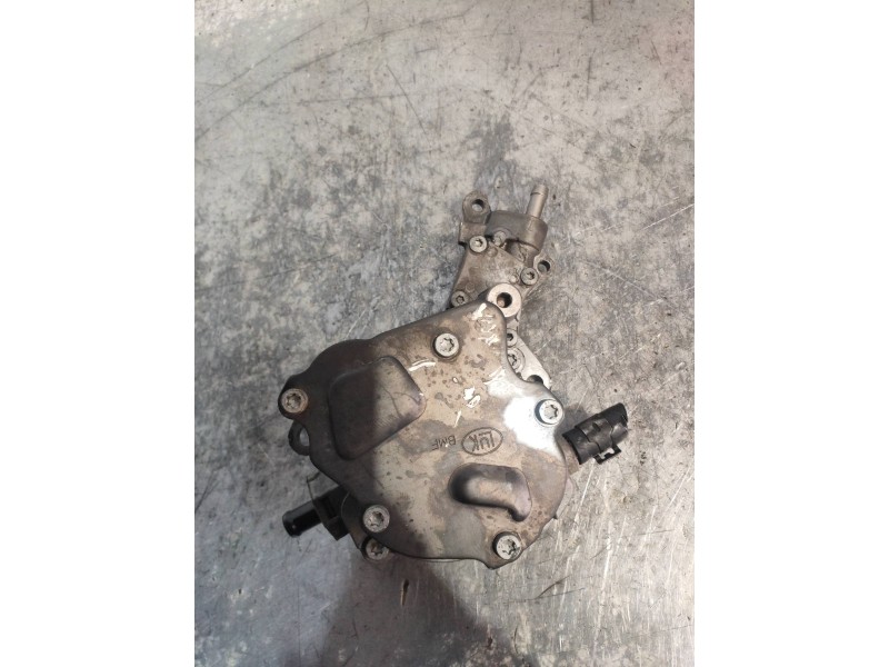 Recambio de depresor freno / bomba vacio para volkswagen polo (9n1) highline referencia OEM IAM   LUCAS