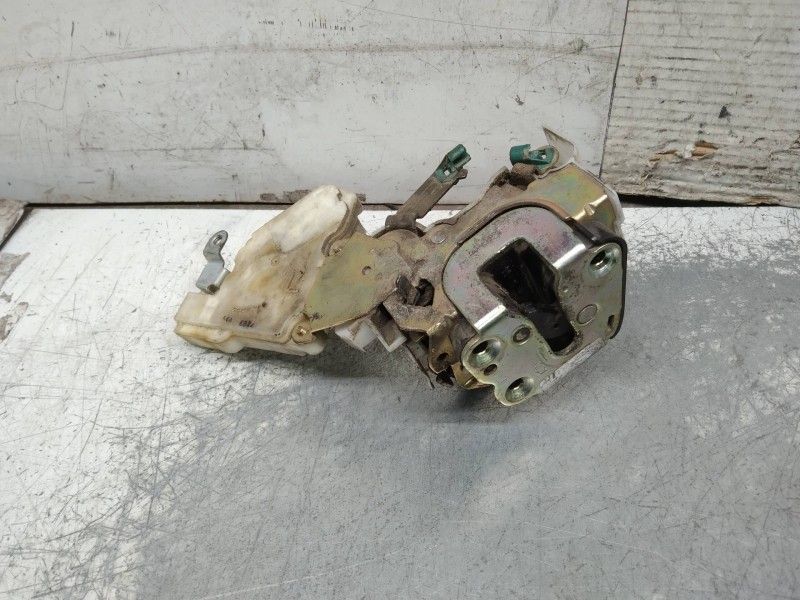 Recambio de motor cierre centralizado trasero derecho para nissan almera (n16/e) acenta referencia OEM IAM   5P