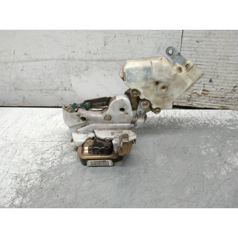 Recambio de motor cierre centralizado trasero derecho para nissan almera (n16/e) acenta referencia OEM IAM   5P