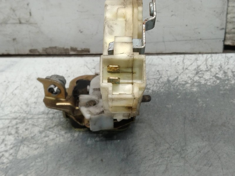 Recambio de motor cierre centralizado trasero derecho para nissan almera (n16/e) acenta referencia OEM IAM   5P