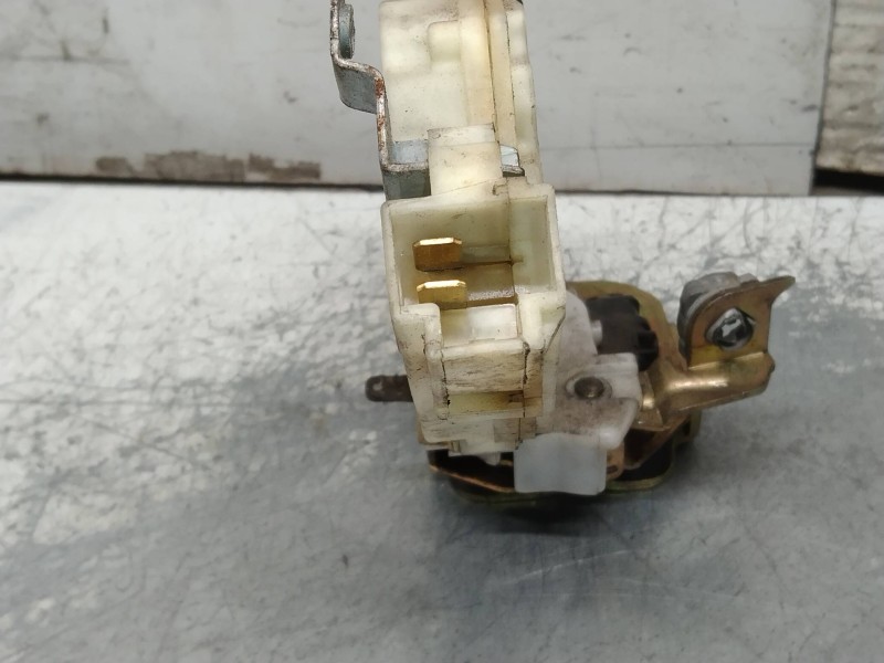 Recambio de motor cierre centralizado trasero izquierdo para nissan almera (n16/e) acenta referencia OEM IAM 82553BM760 0892052B