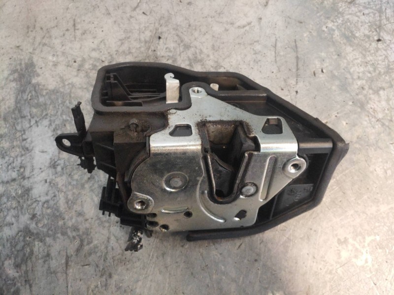 Recambio de motor cierre centralizado trasero derecho para bmw x1 (e84) xdrive 23d referencia OEM IAM 7229460  