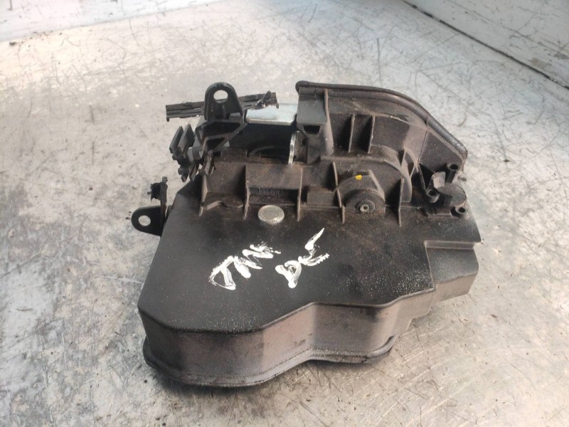 Recambio de motor cierre centralizado trasero derecho para bmw x1 (e84) xdrive 23d referencia OEM IAM 7229460  