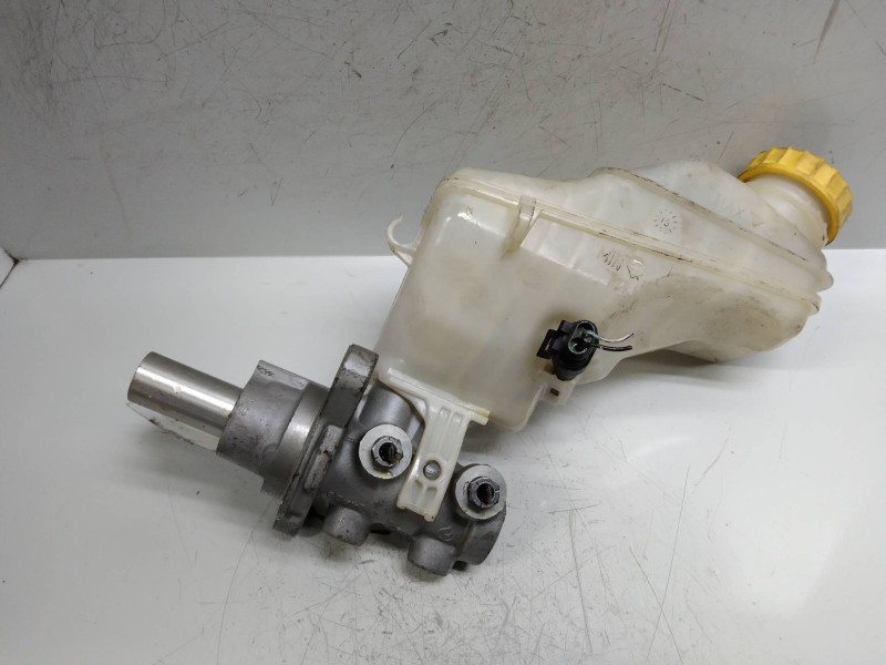 Recambio de bomba freno para fiat fiorino básico referencia OEM IAM 24851B622 101830 
