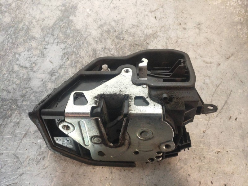 Recambio de motor cierre centralizado trasero izquierdo para bmw x1 (e84) xdrive 23d referencia OEM IAM 7229459  