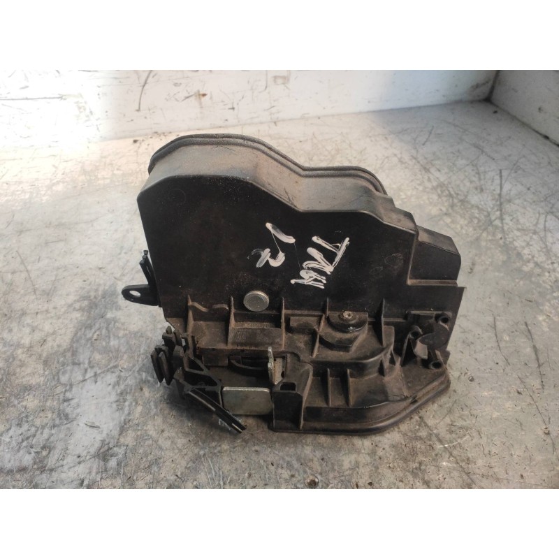 Recambio de motor cierre centralizado trasero izquierdo para bmw x1 (e84) xdrive 23d referencia OEM IAM 7229459  