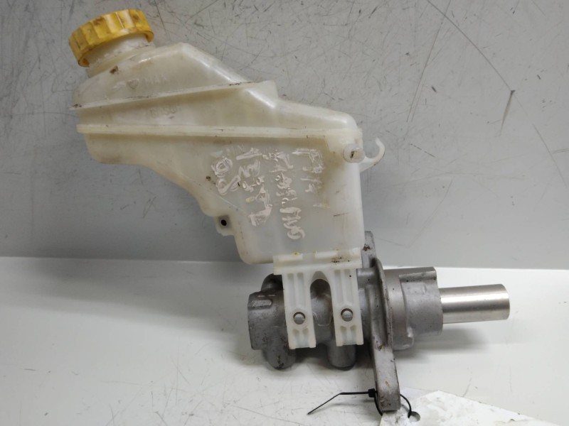 Recambio de bomba freno para fiat fiorino básico referencia OEM IAM 24851B622 101830 